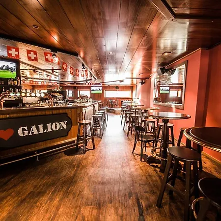 Galion & Restaurant מלון 3*